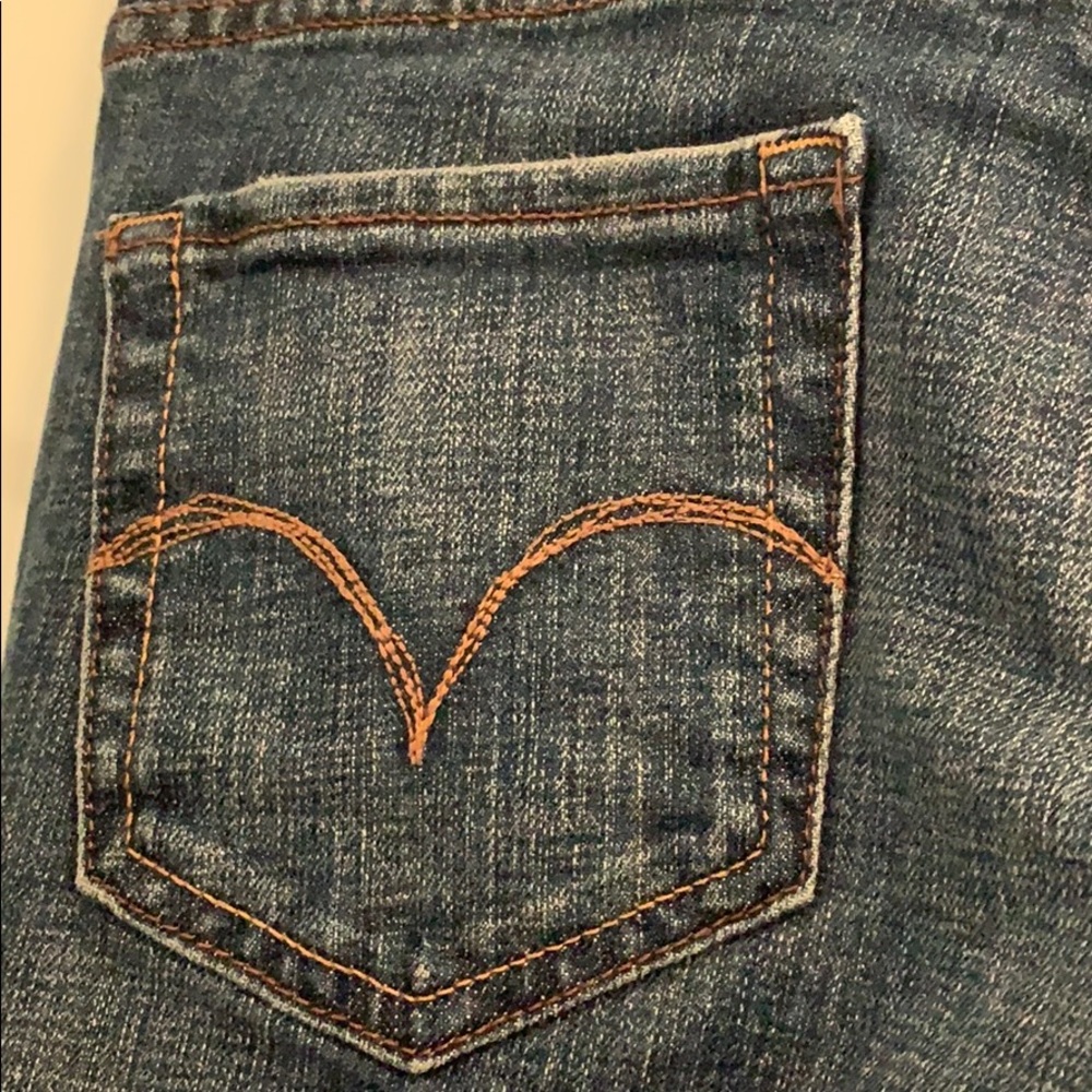 Levi Mid Rise Skinny jeans Size 4 - Picture 7 of 10